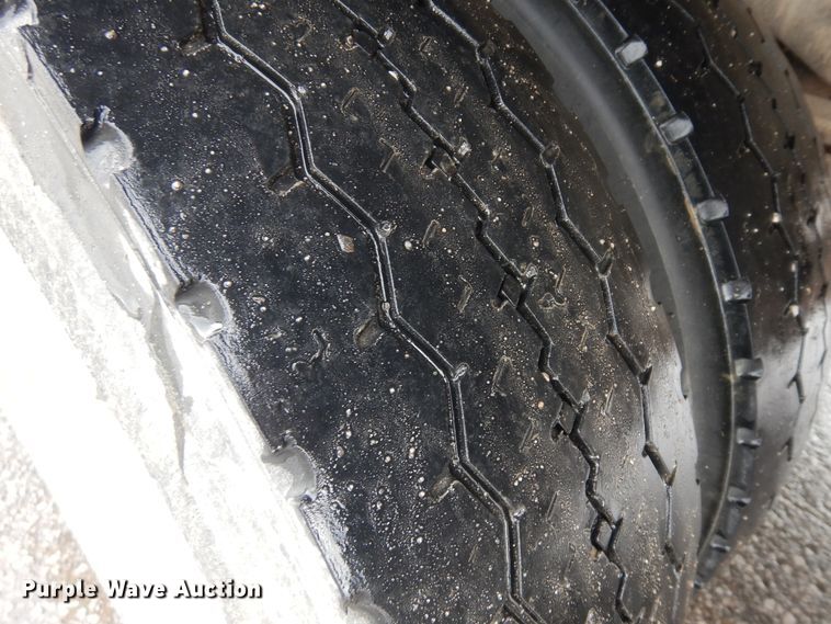 image for item KU9216 2012 Ford F550 Super Duty XL  flatbed truck