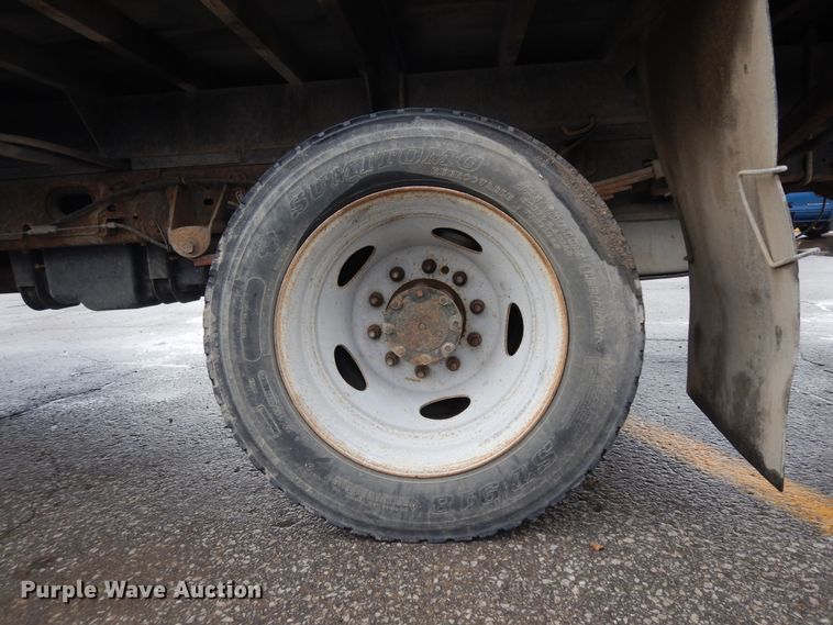 image for item KU9216 2012 Ford F550 Super Duty XL  flatbed truck