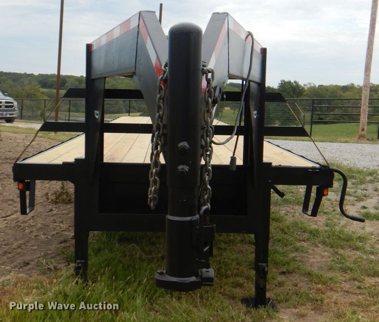 image for item KX9380 2005 Friesen Trailers  equipment trailer