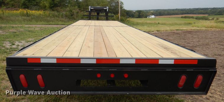 image for item KX9380 2005 Friesen Trailers  equipment trailer