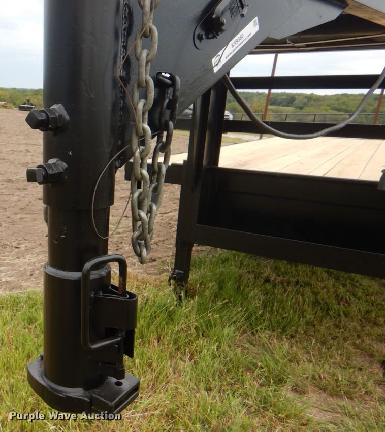 image for item KX9380 2005 Friesen Trailers  equipment trailer