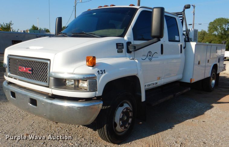 image for item DG1707 2008 GMC C5500  Crew Cab utility / service truck