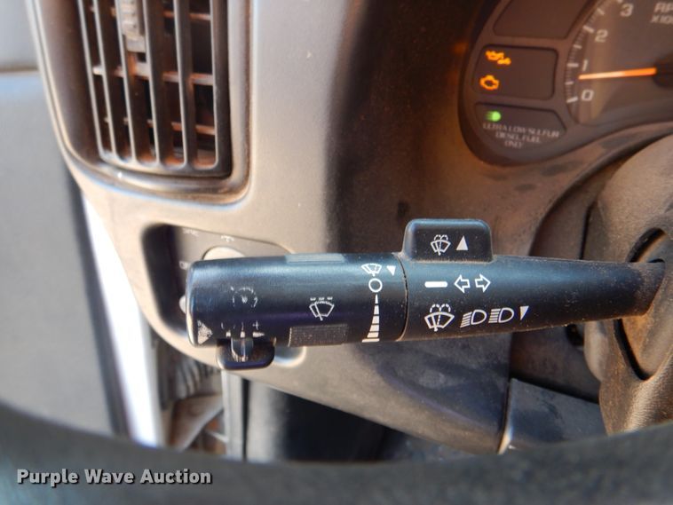 image for item DG1707 2008 GMC C5500  Crew Cab utility / service truck