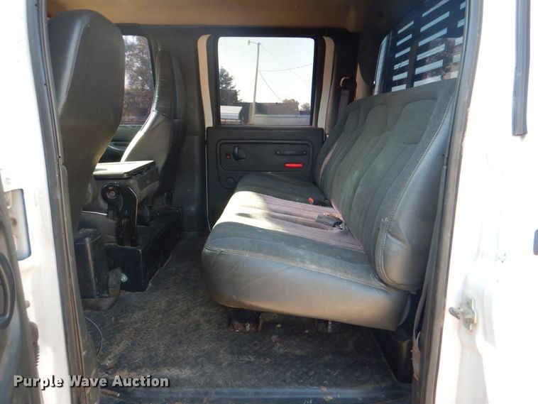 image for item DG1707 2008 GMC C5500  Crew Cab utility / service truck