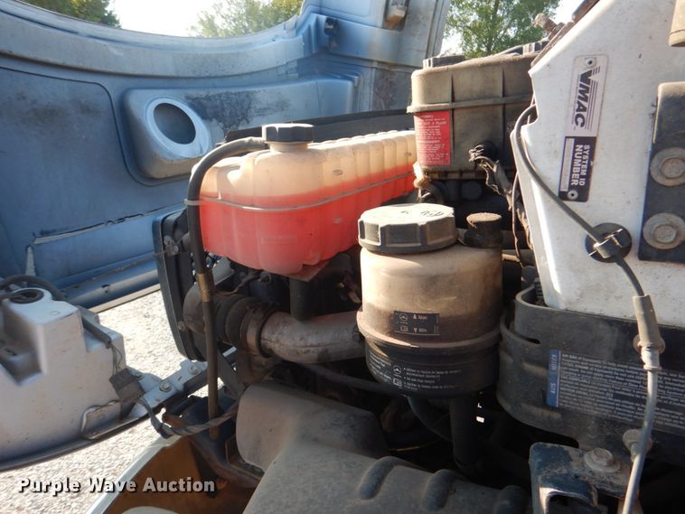 image for item DG1707 2008 GMC C5500  Crew Cab utility / service truck