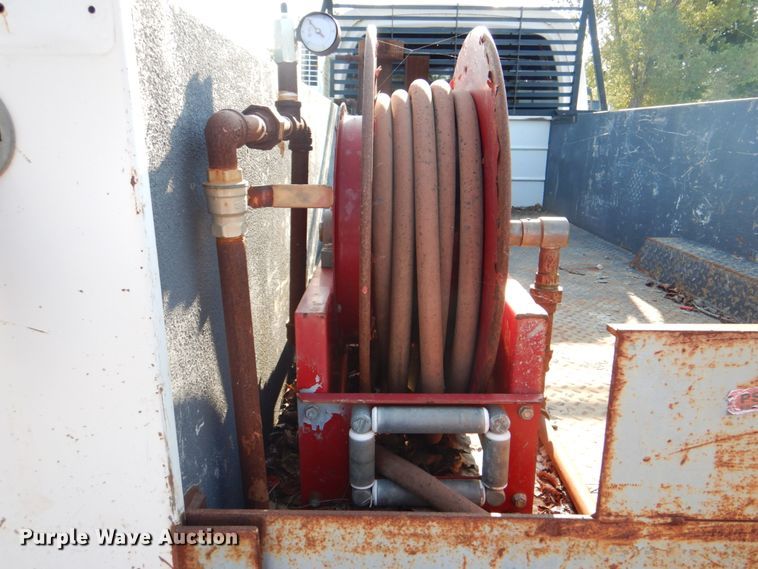 image for item DG1707 2008 GMC C5500  Crew Cab utility / service truck