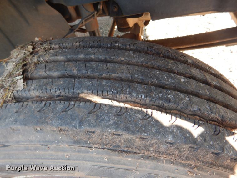 image for item DG1707 2008 GMC C5500  Crew Cab utility / service truck