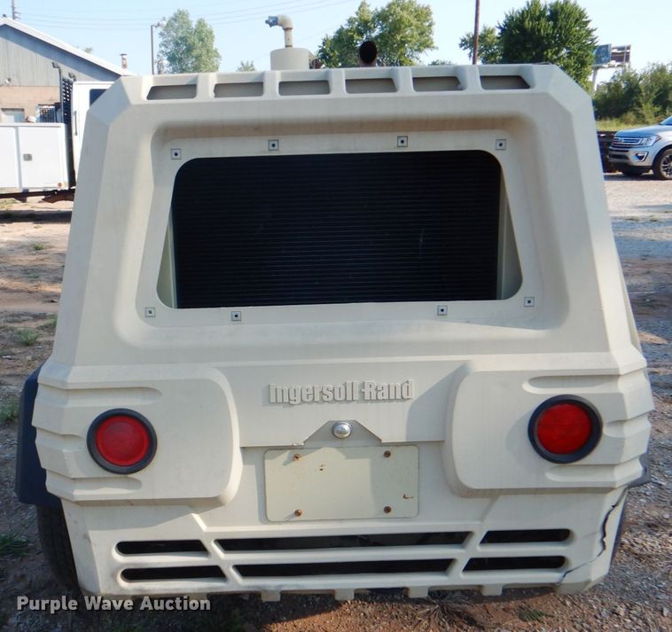 image for item DG1708 2007 Ingersoll Rand P185  air compressor