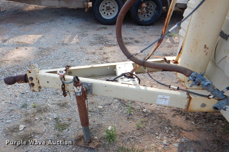 image for item DG1708 2007 Ingersoll Rand P185  air compressor