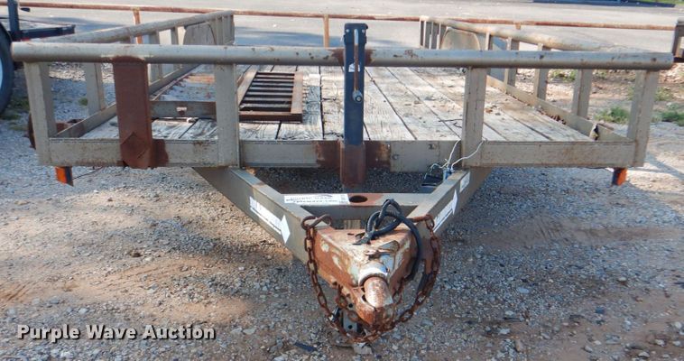 image for item DG1710 2010 Diamond T  equipment trailer