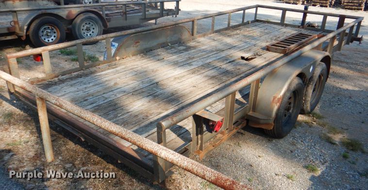image for item DG1710 2010 Diamond T  equipment trailer