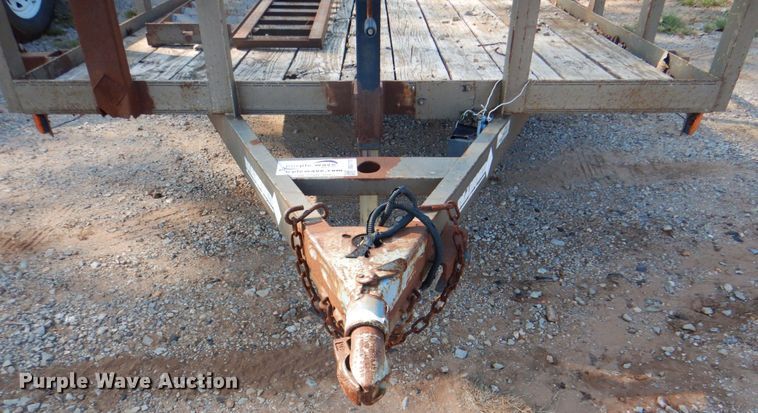 image for item DG1710 2010 Diamond T  equipment trailer