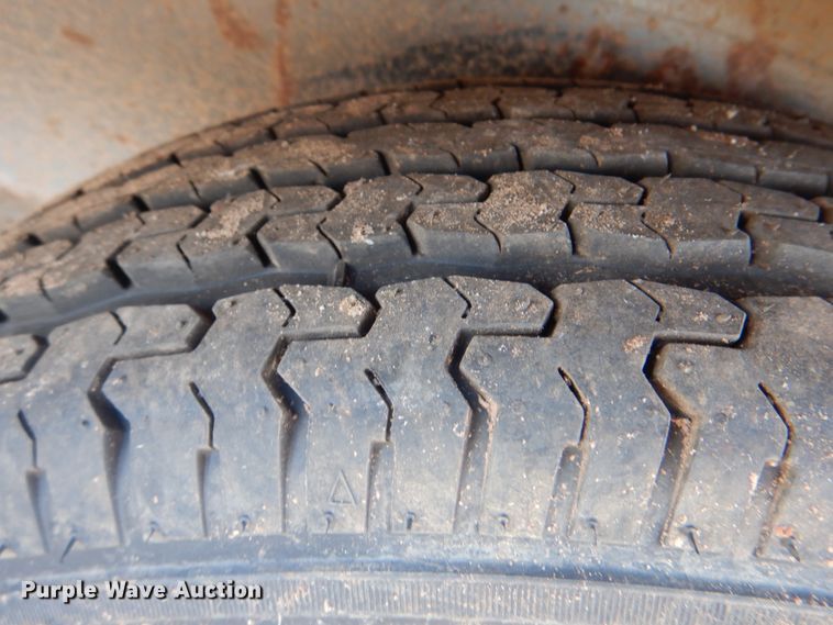 image for item DG1710 2010 Diamond T  equipment trailer