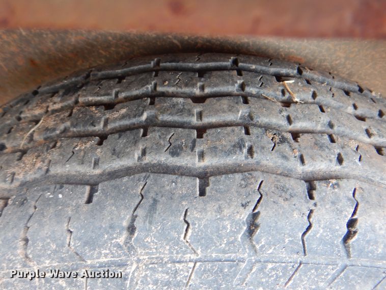 image for item DG1710 2010 Diamond T  equipment trailer