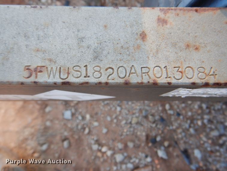 image for item DG1710 2010 Diamond T  equipment trailer