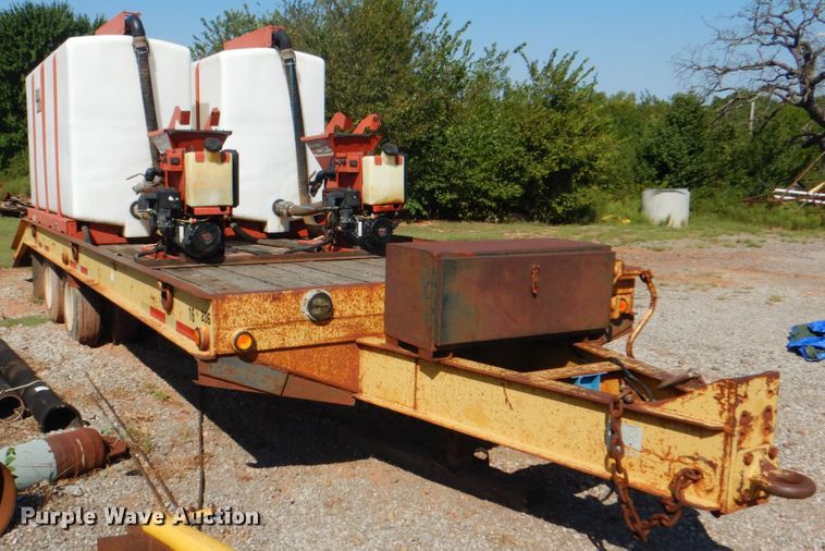 image for item DG1712 2000 Belshe  flatbed trailer with mud mixer
