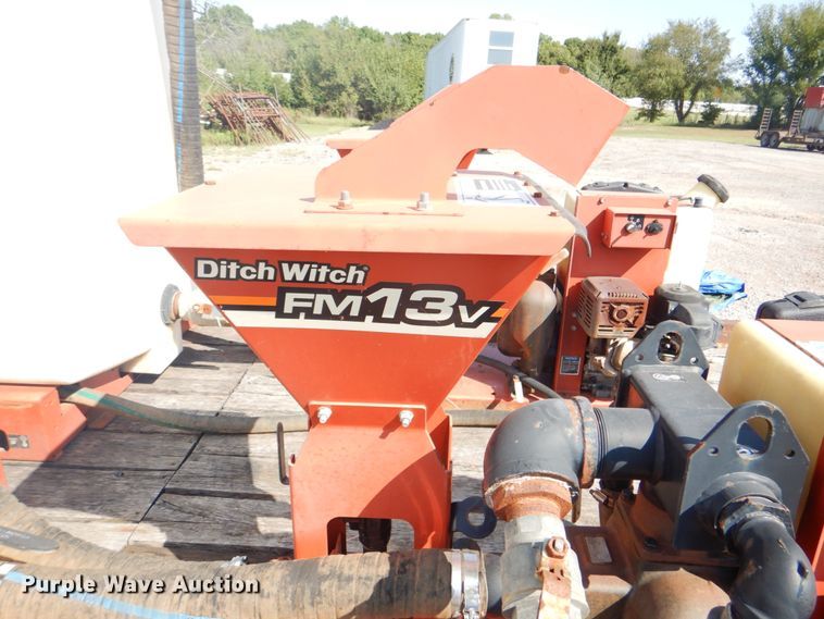 image for item DG1712 2000 Belshe  flatbed trailer with mud mixer