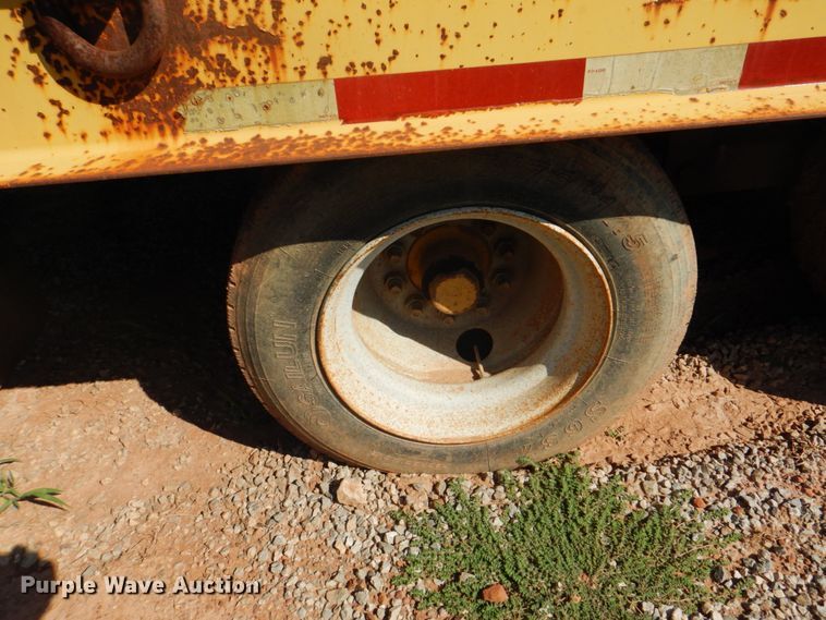 image for item DG1712 2000 Belshe  flatbed trailer with mud mixer