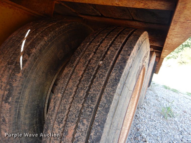 image for item DG1712 2000 Belshe  flatbed trailer with mud mixer