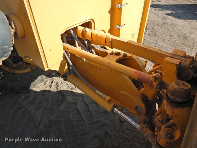 image for item DK2446 2012 John Deere 872GP  motor grader