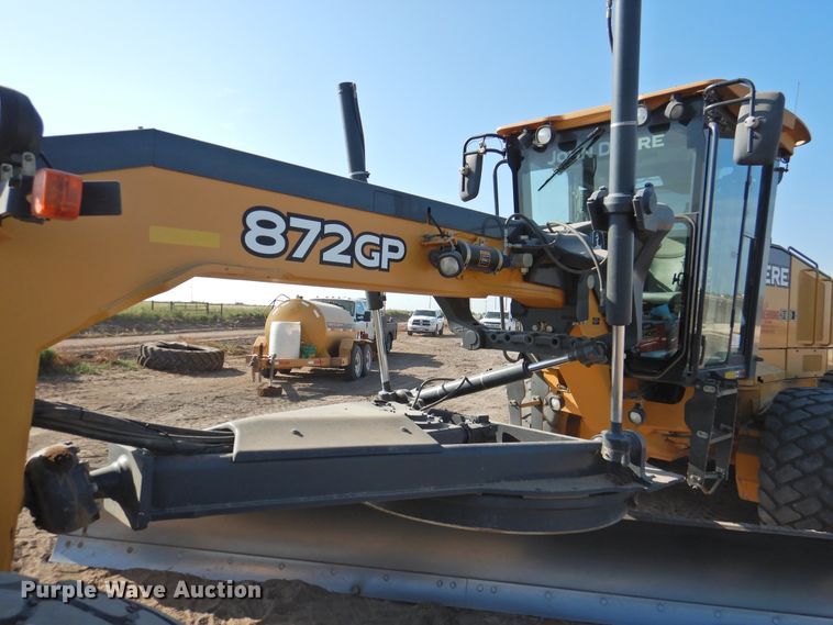 image for item DK2446 2012 John Deere 872GP  motor grader