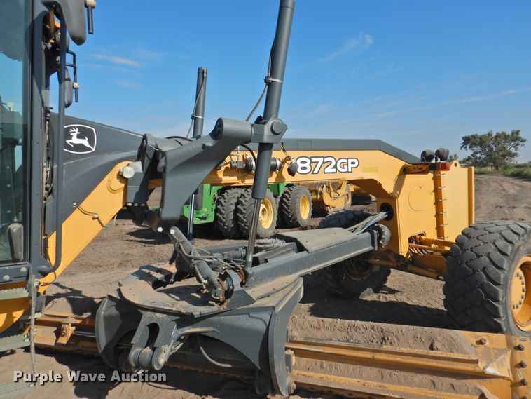 image for item DK2446 2012 John Deere 872GP  motor grader