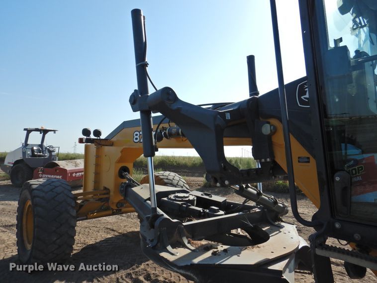 image for item DK2446 2012 John Deere 872GP  motor grader