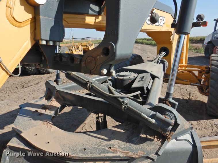 image for item DK2446 2012 John Deere 872GP  motor grader