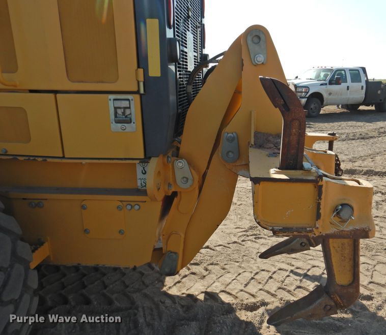 image for item DK2446 2012 John Deere 872GP  motor grader