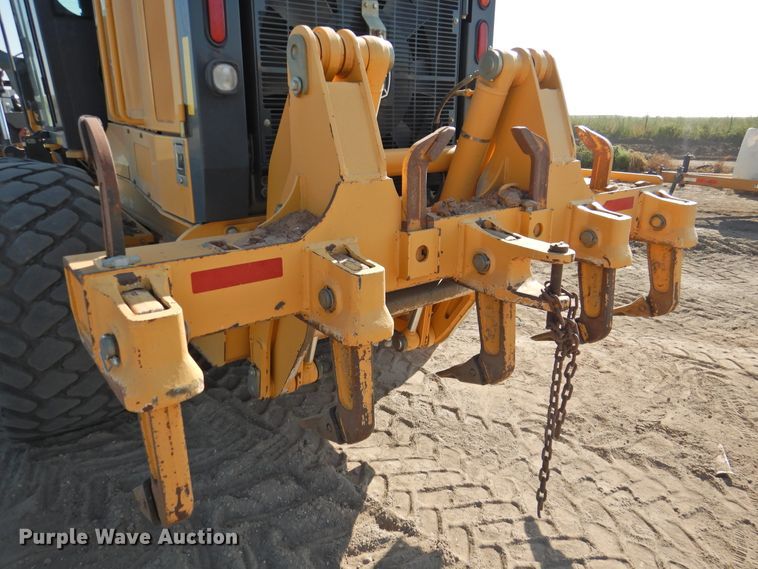 image for item DK2446 2012 John Deere 872GP  motor grader