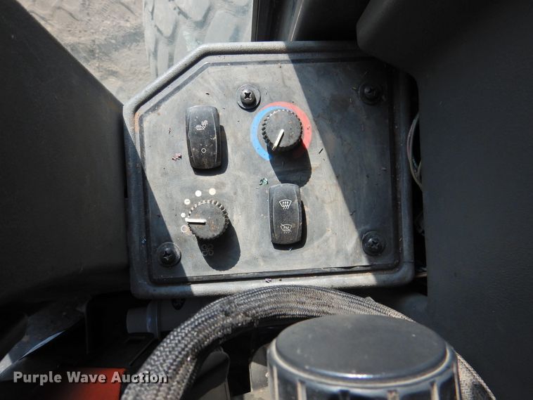 image for item DK2446 2012 John Deere 872GP  motor grader