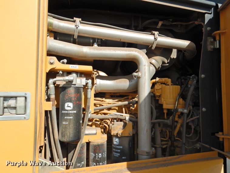 image for item DK2446 2012 John Deere 872GP  motor grader