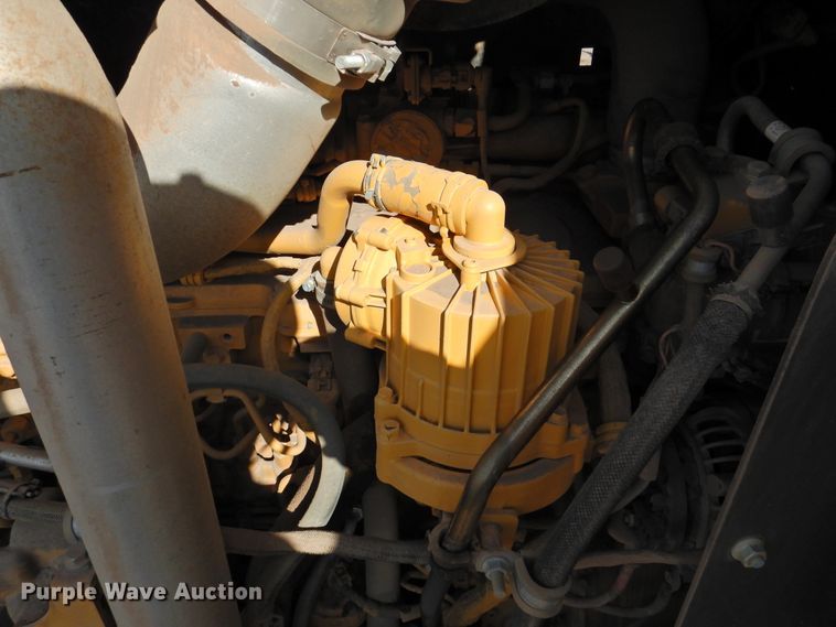 image for item DK2446 2012 John Deere 872GP  motor grader