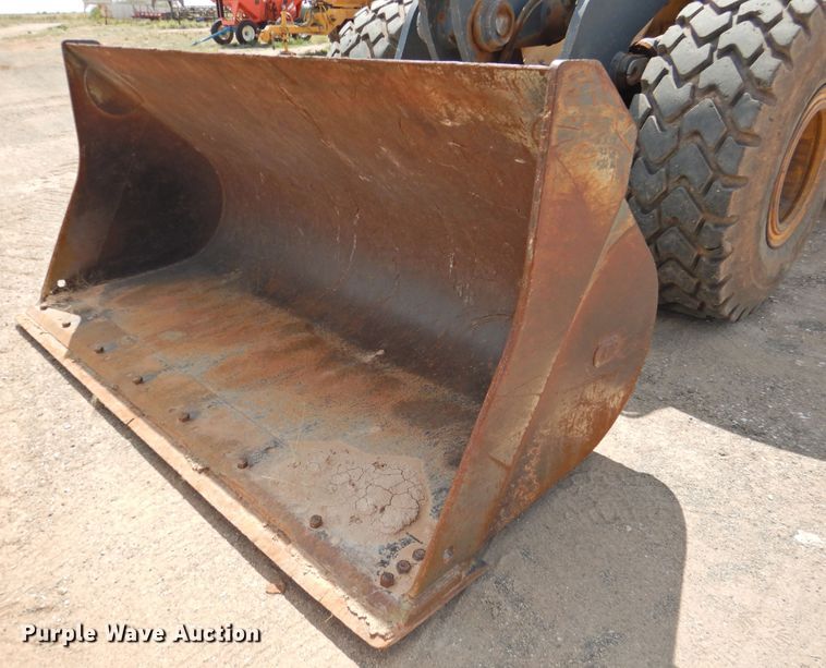 image for item DK2450 2006 John Deere 644J  wheel loader