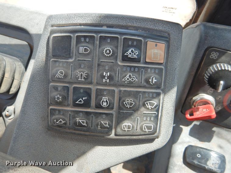 image for item DK2450 2006 John Deere 644J  wheel loader