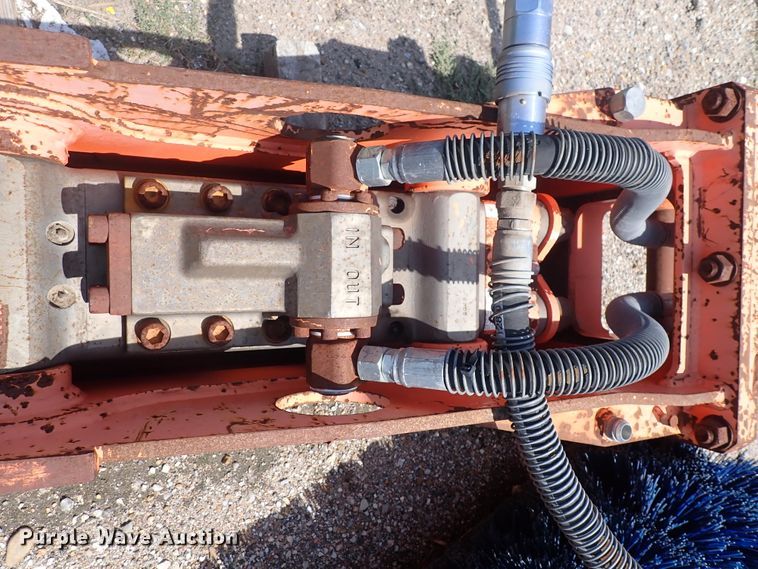 image for item DK4660 NPK GH-6  hydraulic breaker