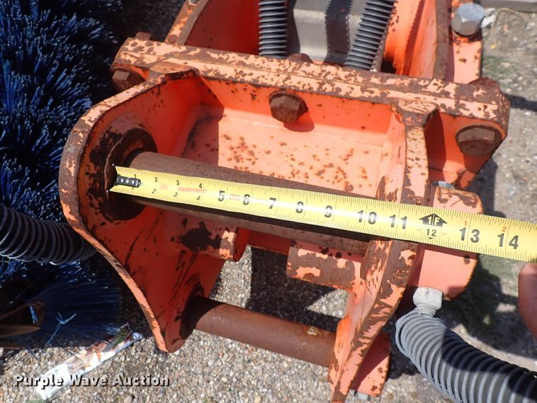 image for item DK4660 NPK GH-6  hydraulic breaker