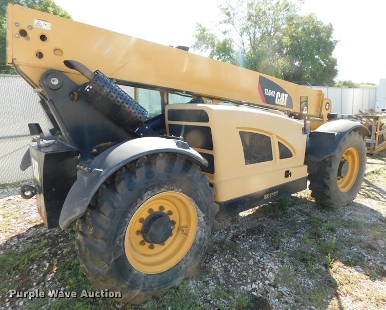 image for item DK8653 2012 Caterpillar TL642  telehandler