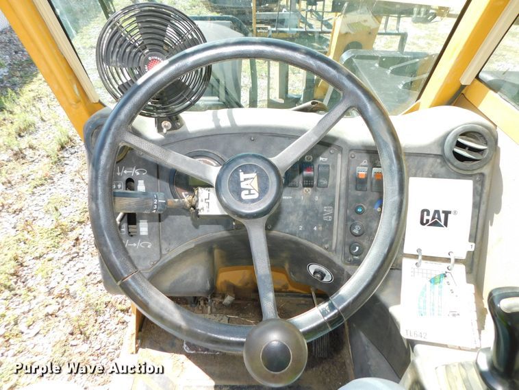 image for item DK8653 2012 Caterpillar TL642  telehandler
