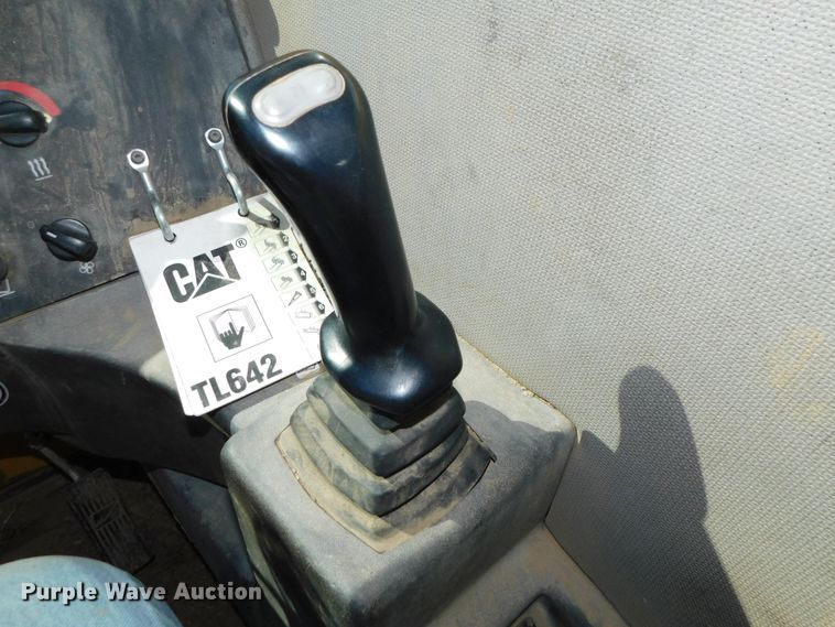 image for item DK8653 2012 Caterpillar TL642  telehandler