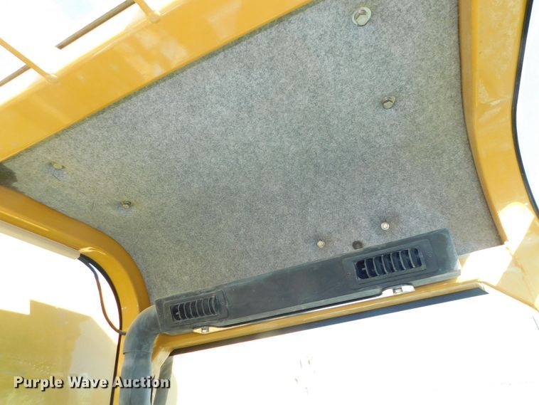 image for item DK8653 2012 Caterpillar TL642  telehandler