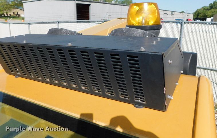 image for item DK8653 2012 Caterpillar TL642  telehandler