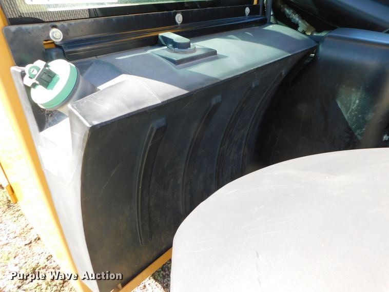 image for item DK8653 2012 Caterpillar TL642  telehandler