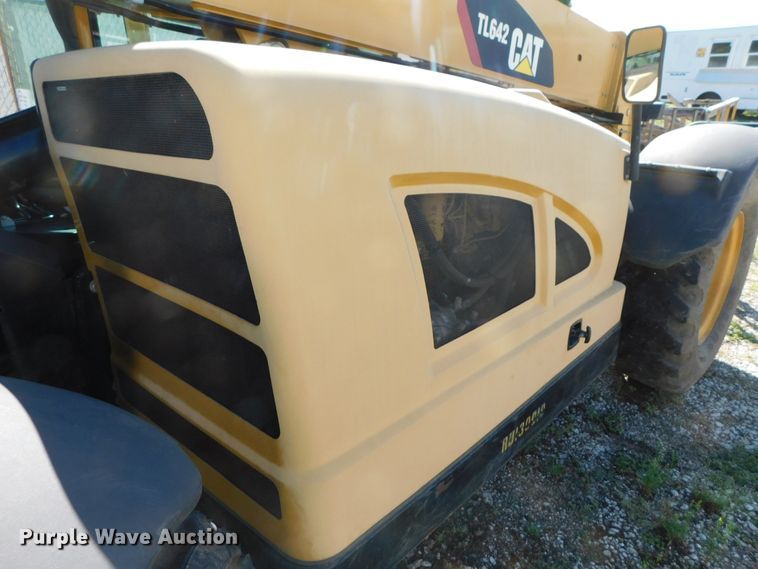 image for item DK8653 2012 Caterpillar TL642  telehandler