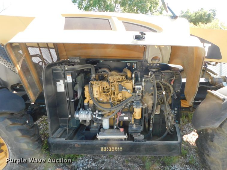 image for item DK8653 2012 Caterpillar TL642  telehandler