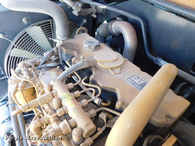 image for item DK8653 2012 Caterpillar TL642  telehandler