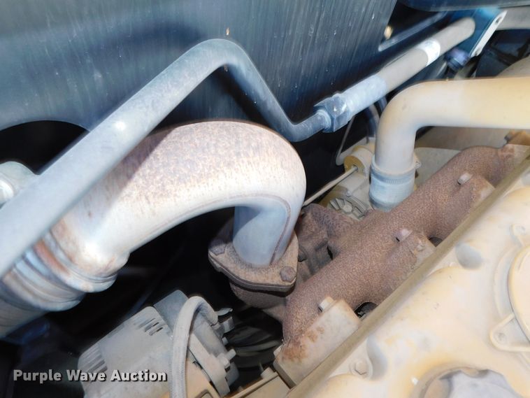 image for item DK8653 2012 Caterpillar TL642  telehandler