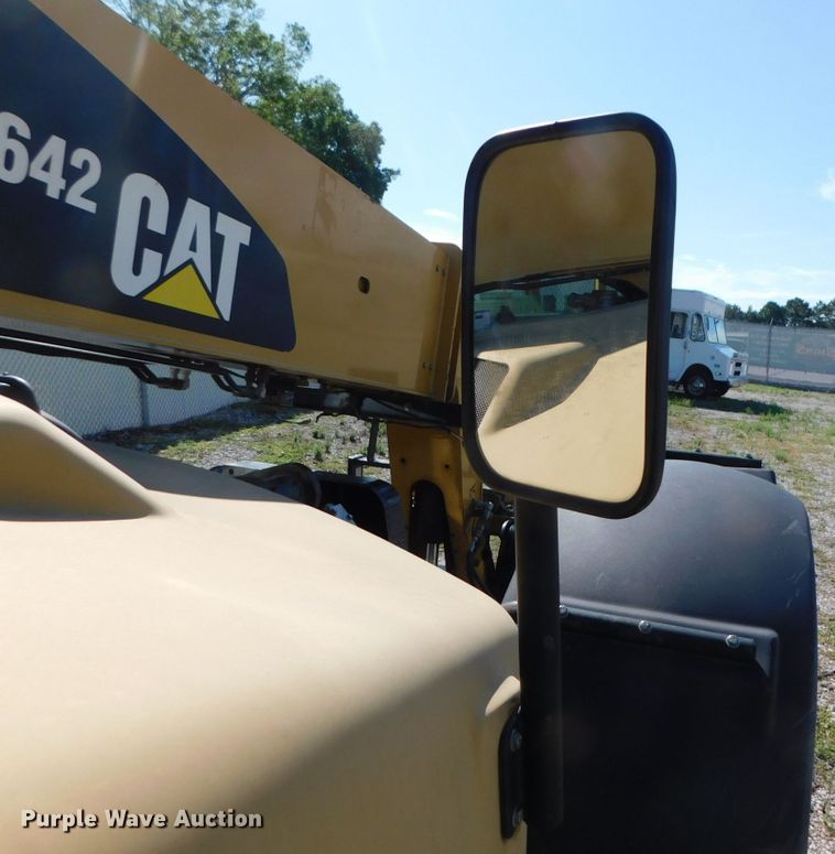 image for item DK8653 2012 Caterpillar TL642  telehandler