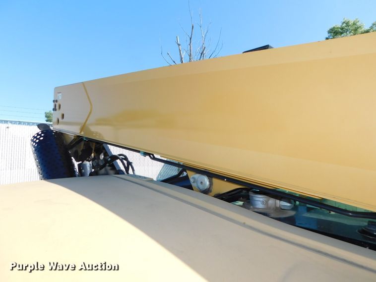 image for item DK8653 2012 Caterpillar TL642  telehandler