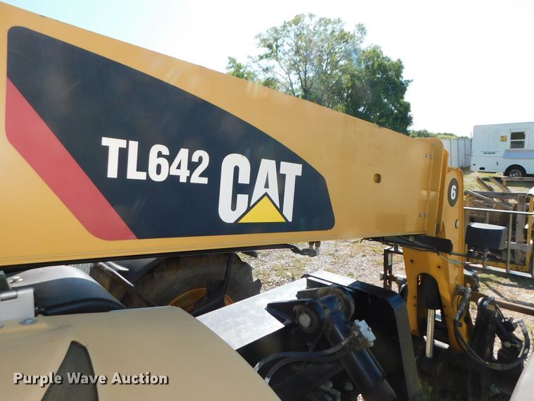 image for item DK8653 2012 Caterpillar TL642  telehandler